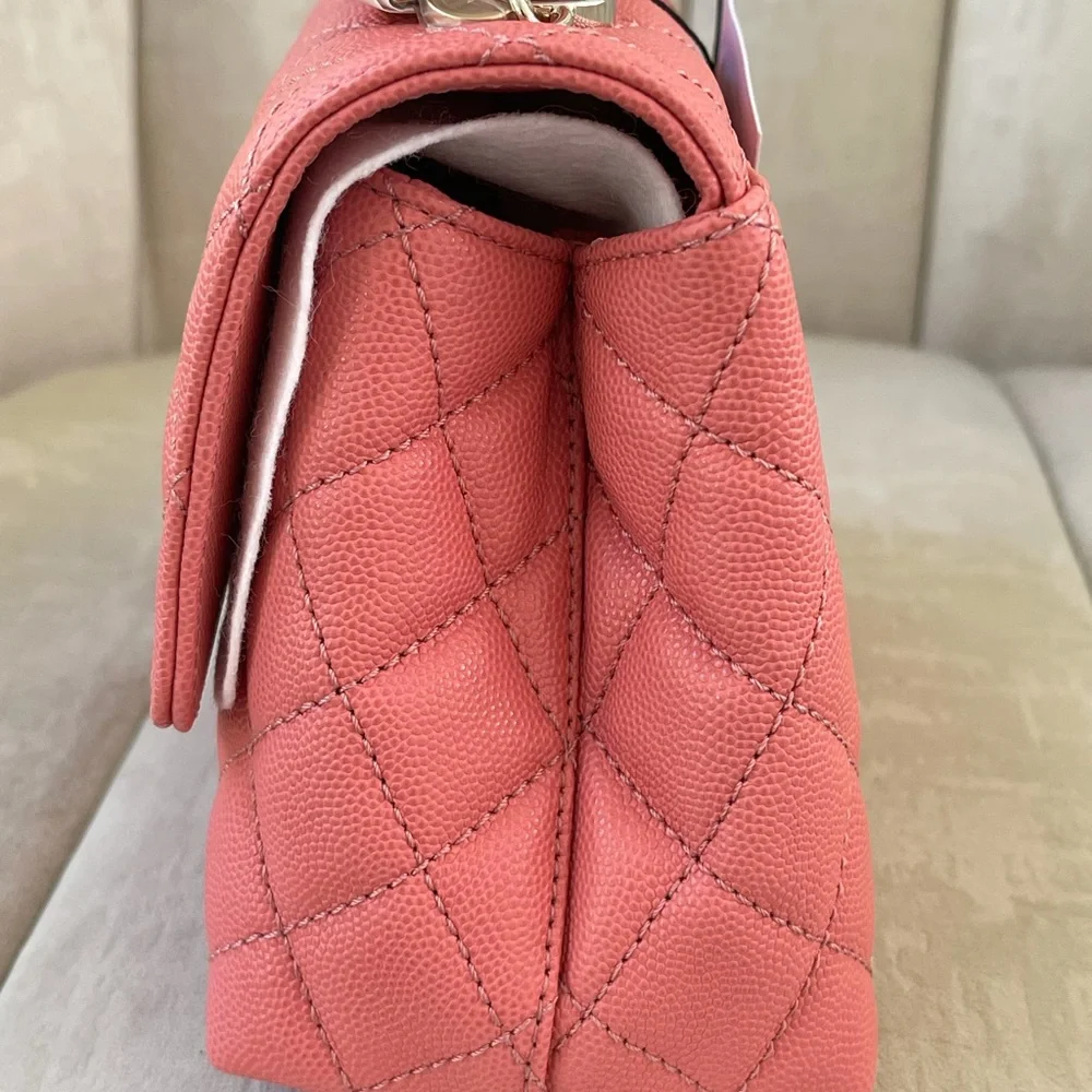 NEW CHANEL 22A Pink Caviar Small/ Old Mini Coco Handle Flap w/ receipt - Picture 4 of 15
